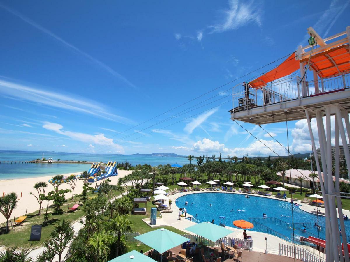 Sheraton Okinawa Sunmarina Resort Onna Exterior foto